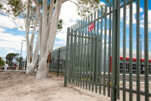 Palisade fencing V Profile iBolt Own Design 1