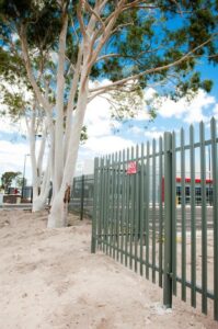 Palisade fencing V Profile iBolt Own Design 2