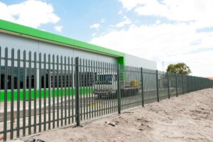 Palisade fencing V Profile iBolt Own Design 3