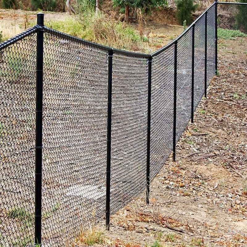 PVC Chain mesh with top rail - No barbed wires (1)